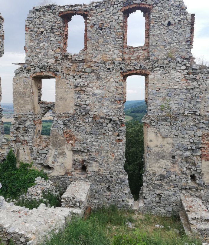 Oponice Castle-Oponice必去景点