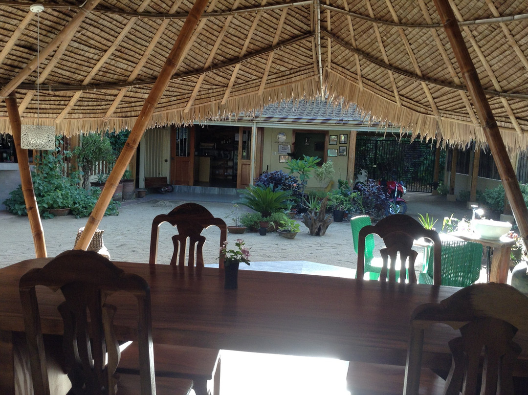 The Clara Beach主图