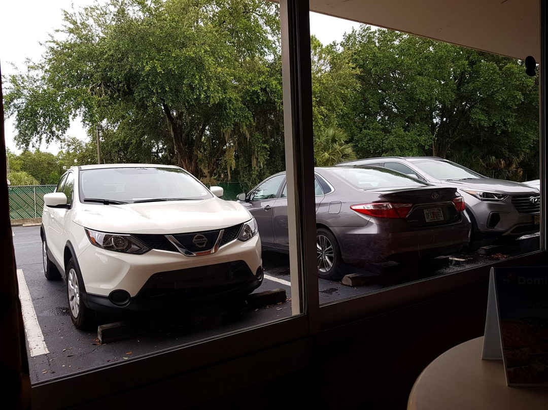 华美达港威酒店主图