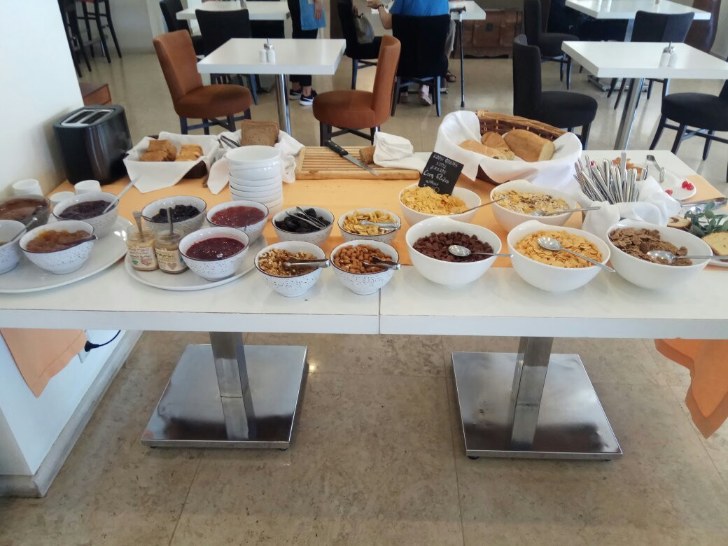 埃利卡温泉酒店主图