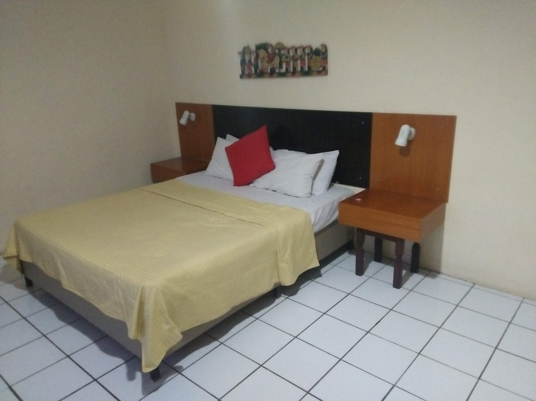 奥古斯塔佩拉布汗酒店主图