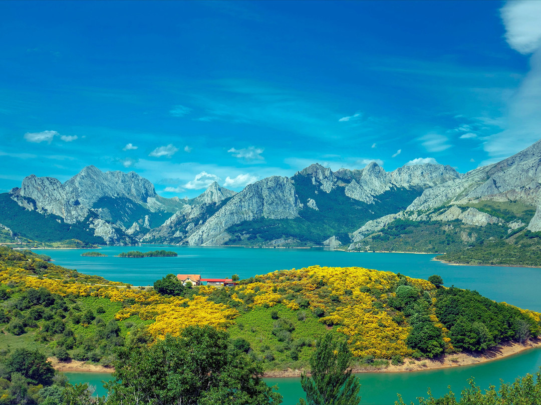 Hotel Tierra De La Reina主图