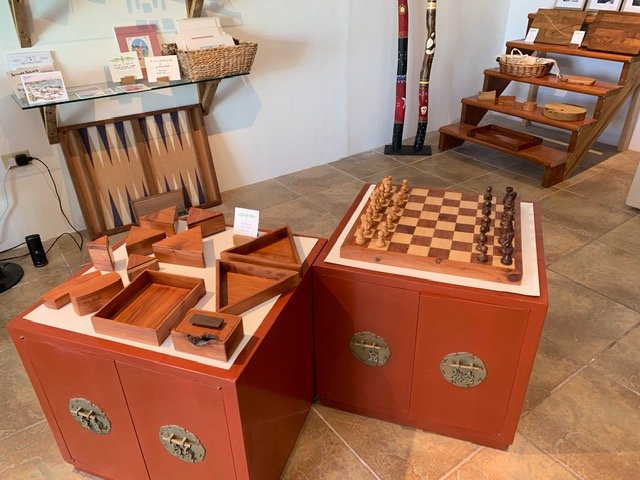 The Dragon's Lair Gallery-圣乔治必去景点