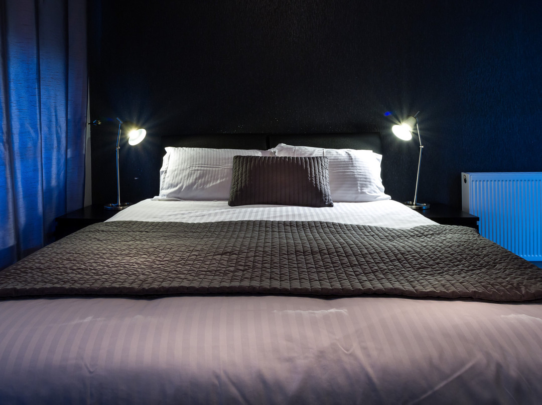 Station Hotel Shotts主图
