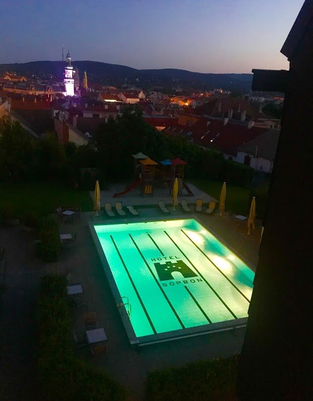Hotel Sopron主图