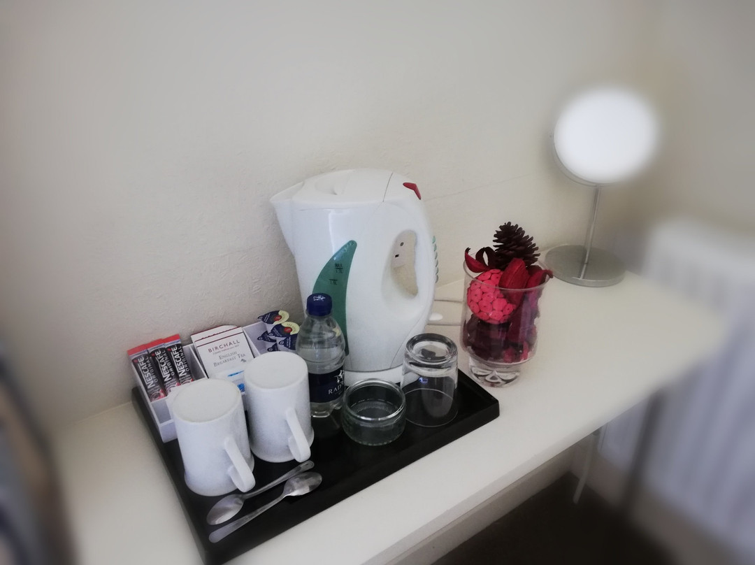 The Claremont Motel主图