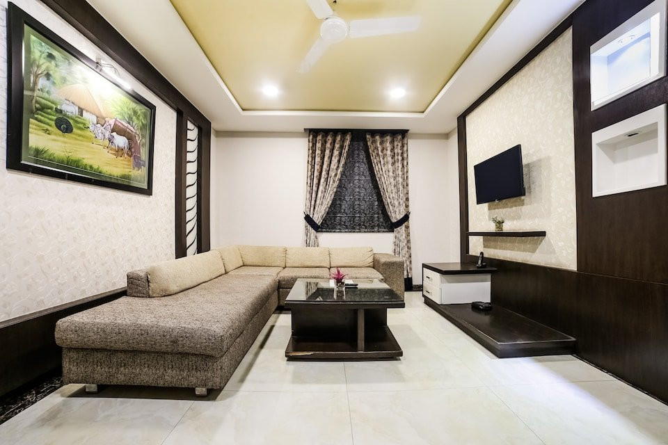 Hotel Crystal Park主图