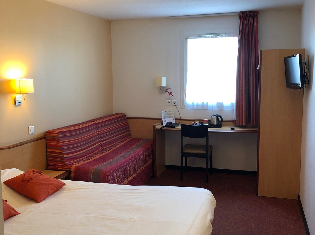 Brit Hotel Confort Montauban主图