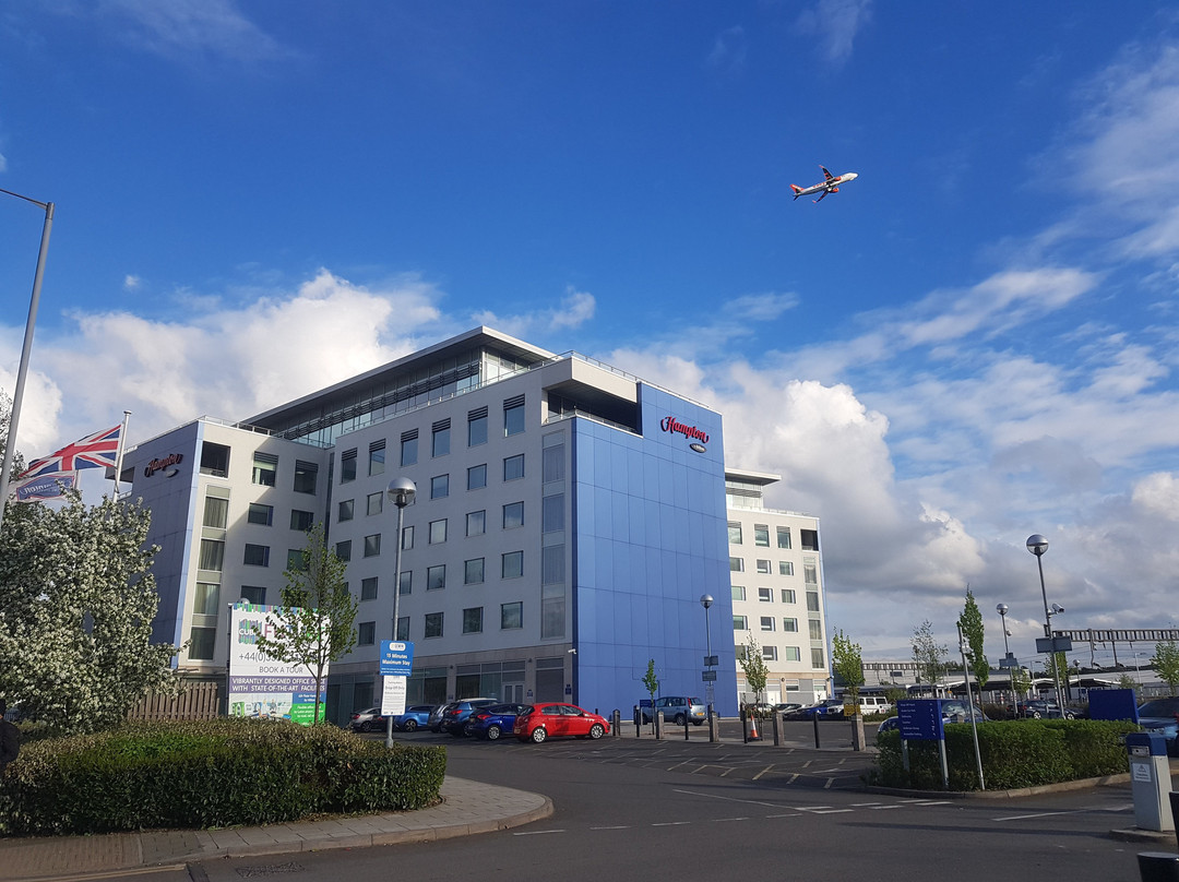 Hampton By Hilton London Luton Airport主图