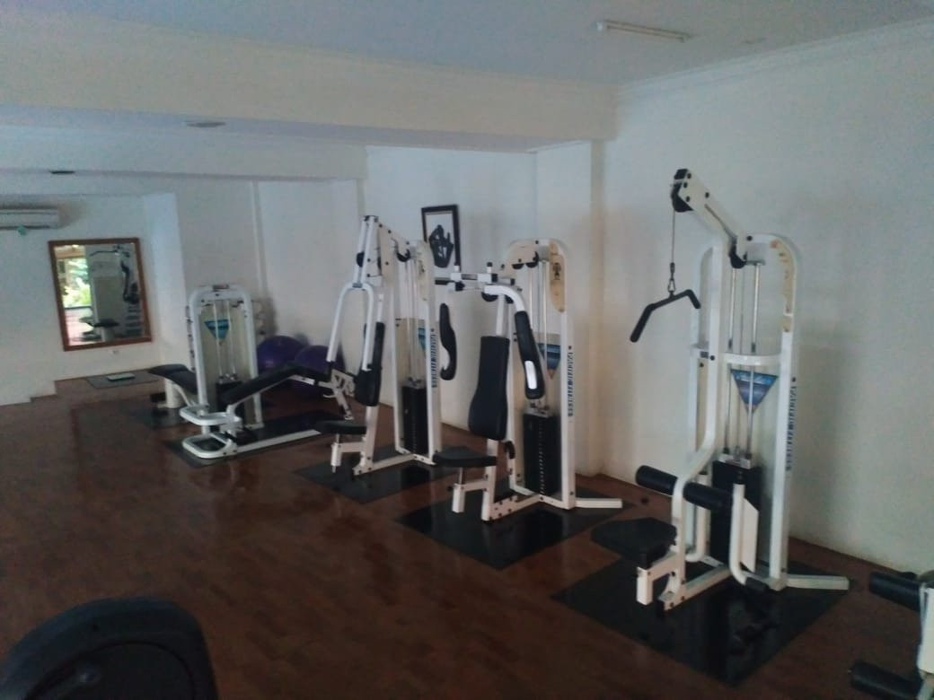 图班特罗皮斯酒店主图