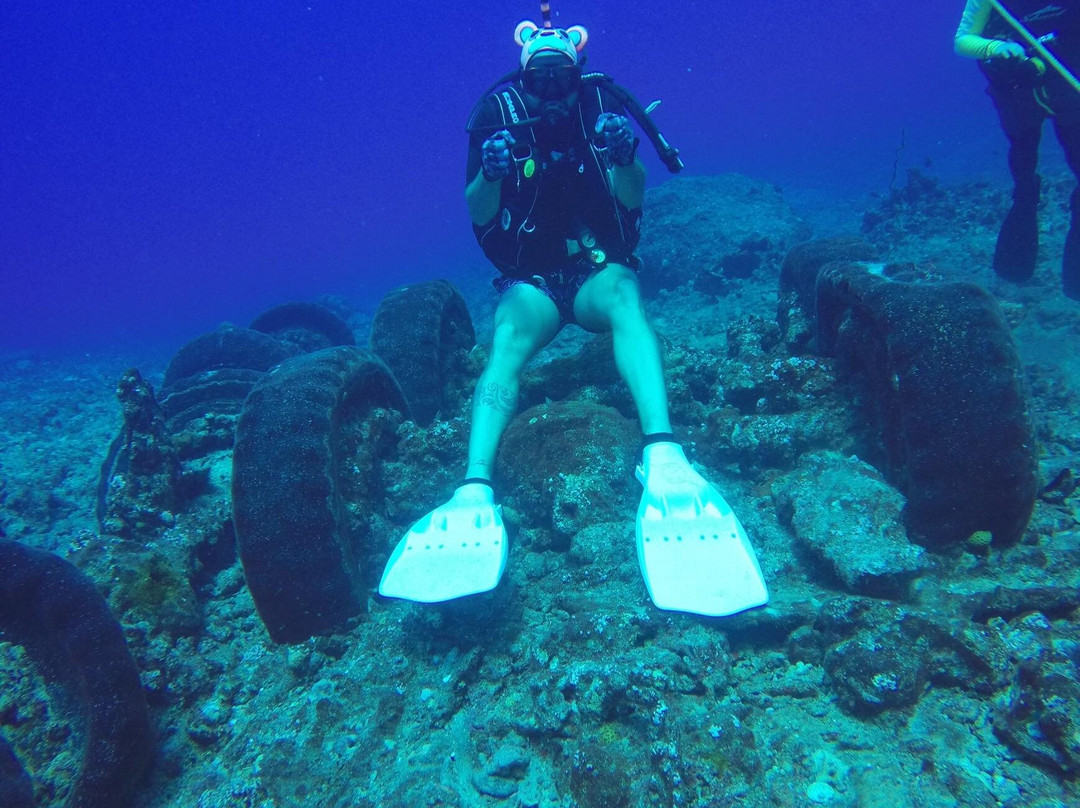 Green Flash Dive Services-加拉班必去景点