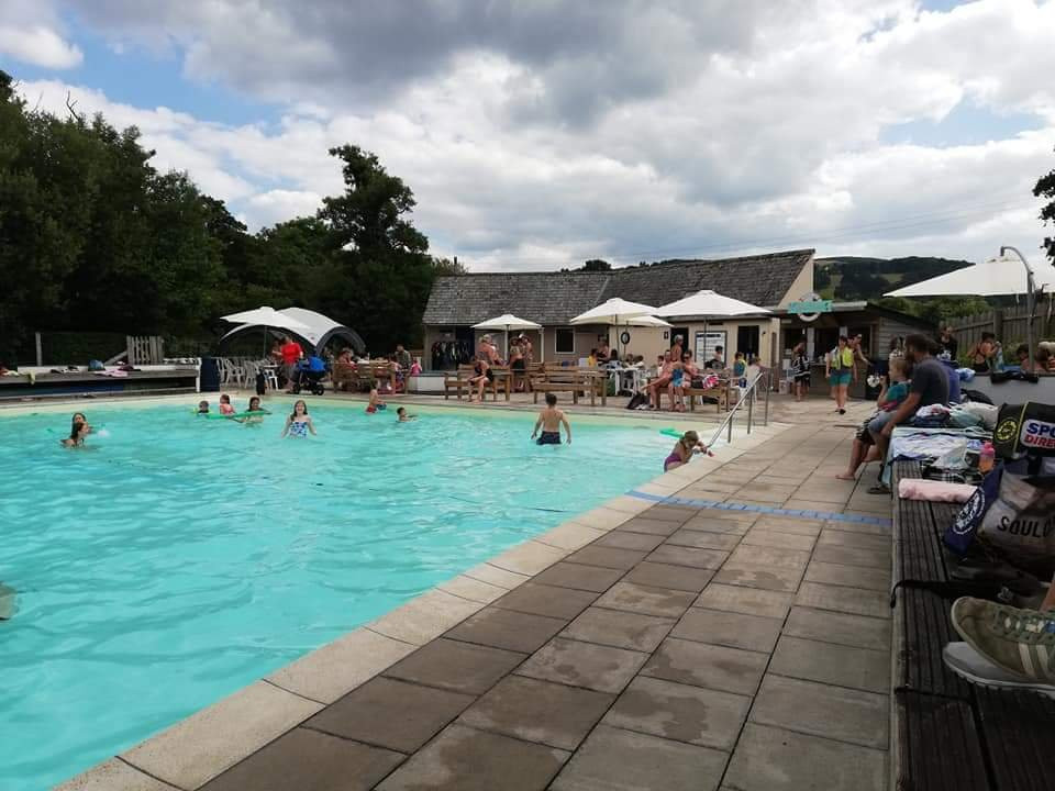 Chagford Swimming Pool景点图片