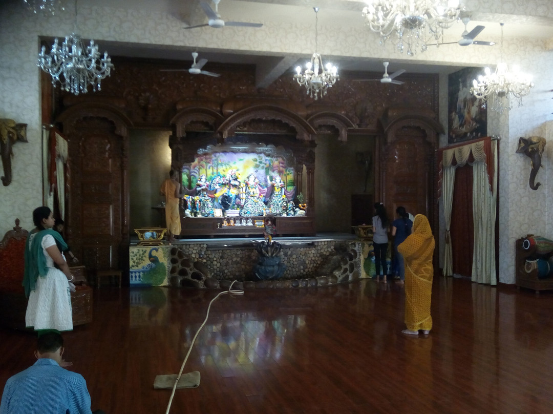 ISKCON Nashik, Sri Sri Radha Madan Gopal Temple景点图片