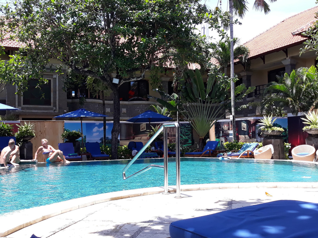 阿迪嘉雅酒店主图