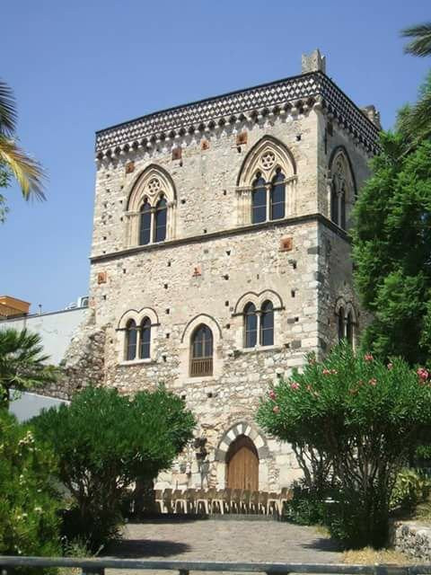 Palazzo Duchi di Santo Stefano景点图片