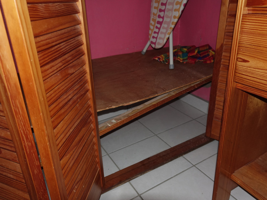 La Flamboyant Hotel主图