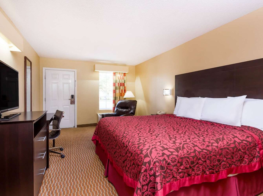 Days Inn by Wyndham Simpsonville主图