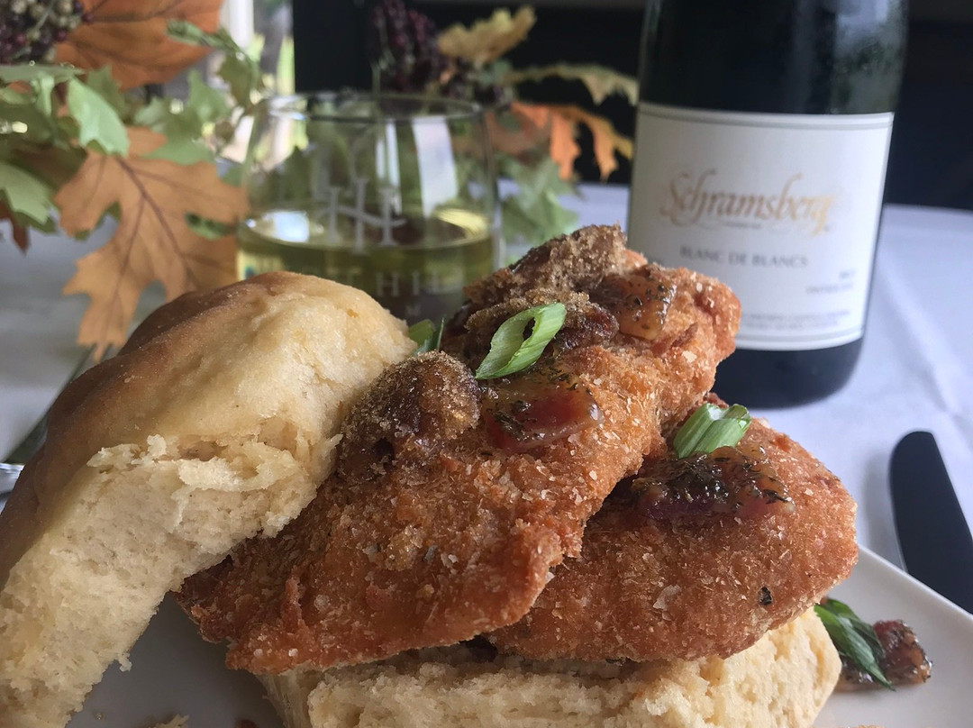 High Hill Farm主图