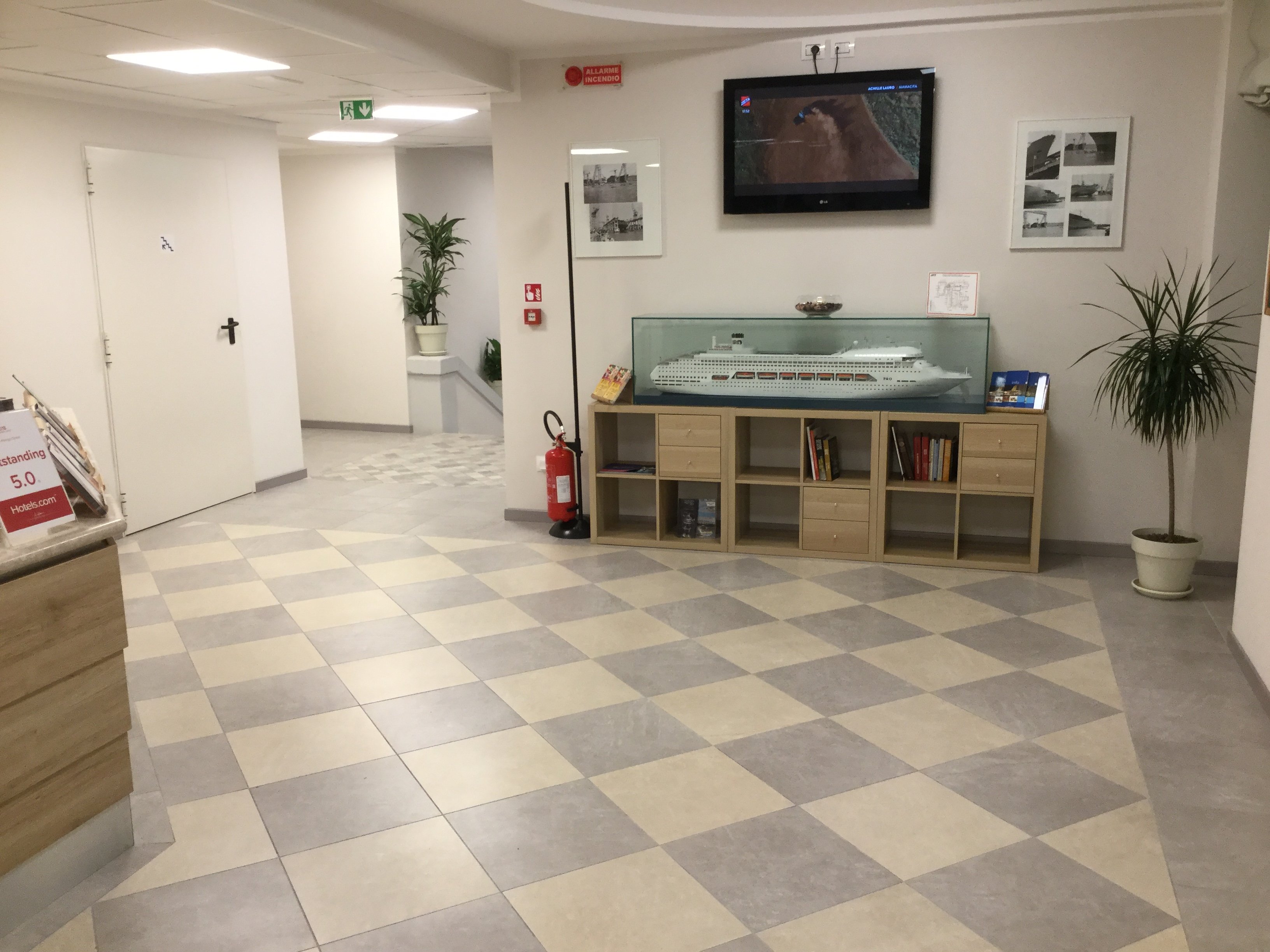 Nuovo Albergo Operai-浴室