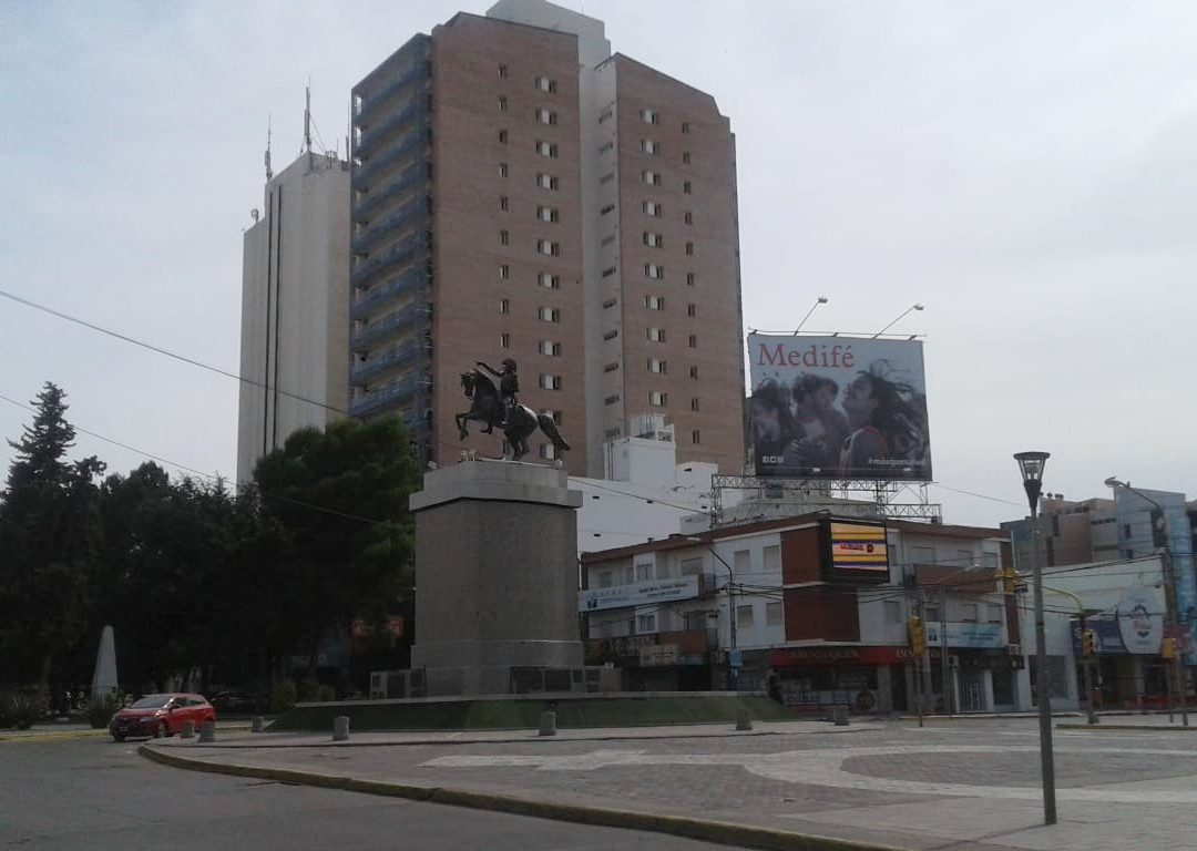 San Martín Monument景点图片