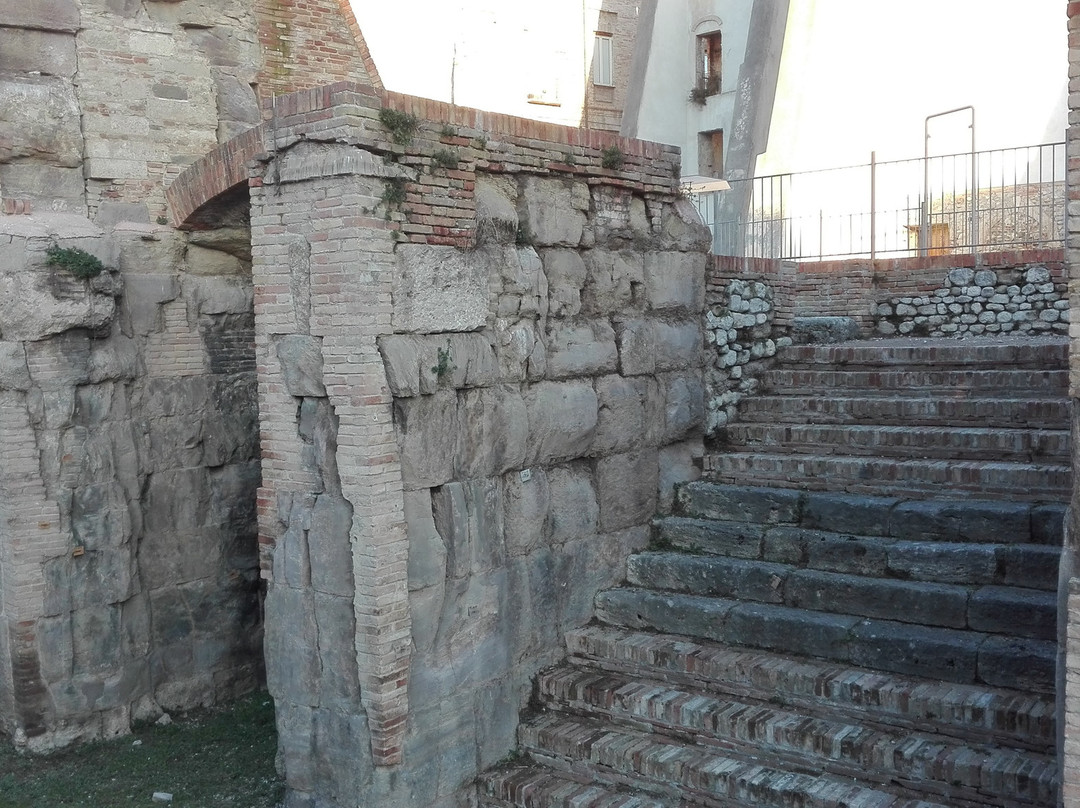 Roman Theatre-泰拉莫必去景点
