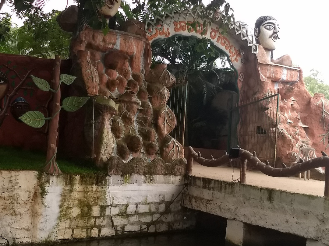 New Sharada Resorts主图