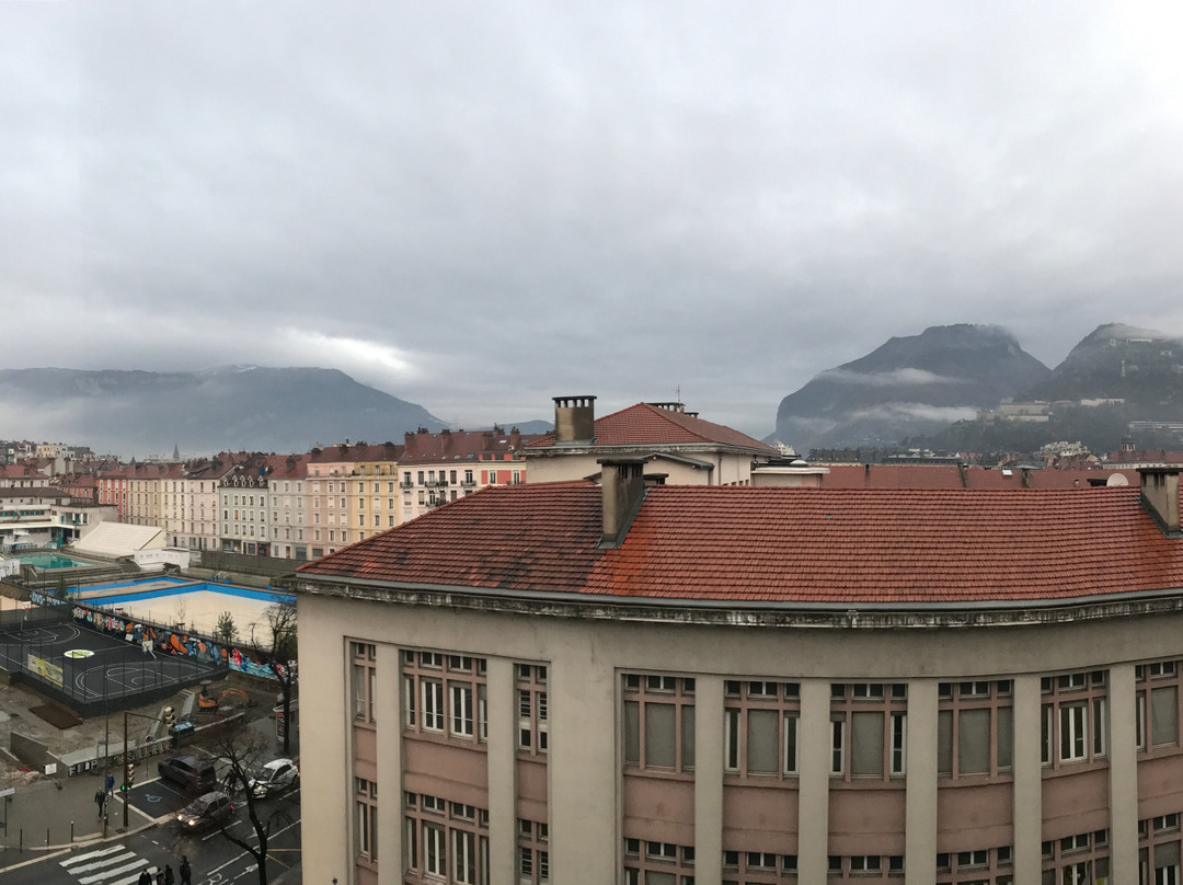 OKKO HOTELS Grenoble Jardin Hoche主图