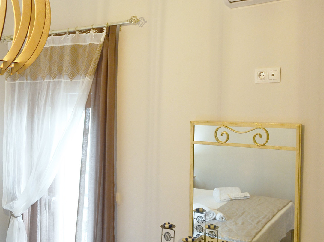 Ariadne & Theseus Apartments主图