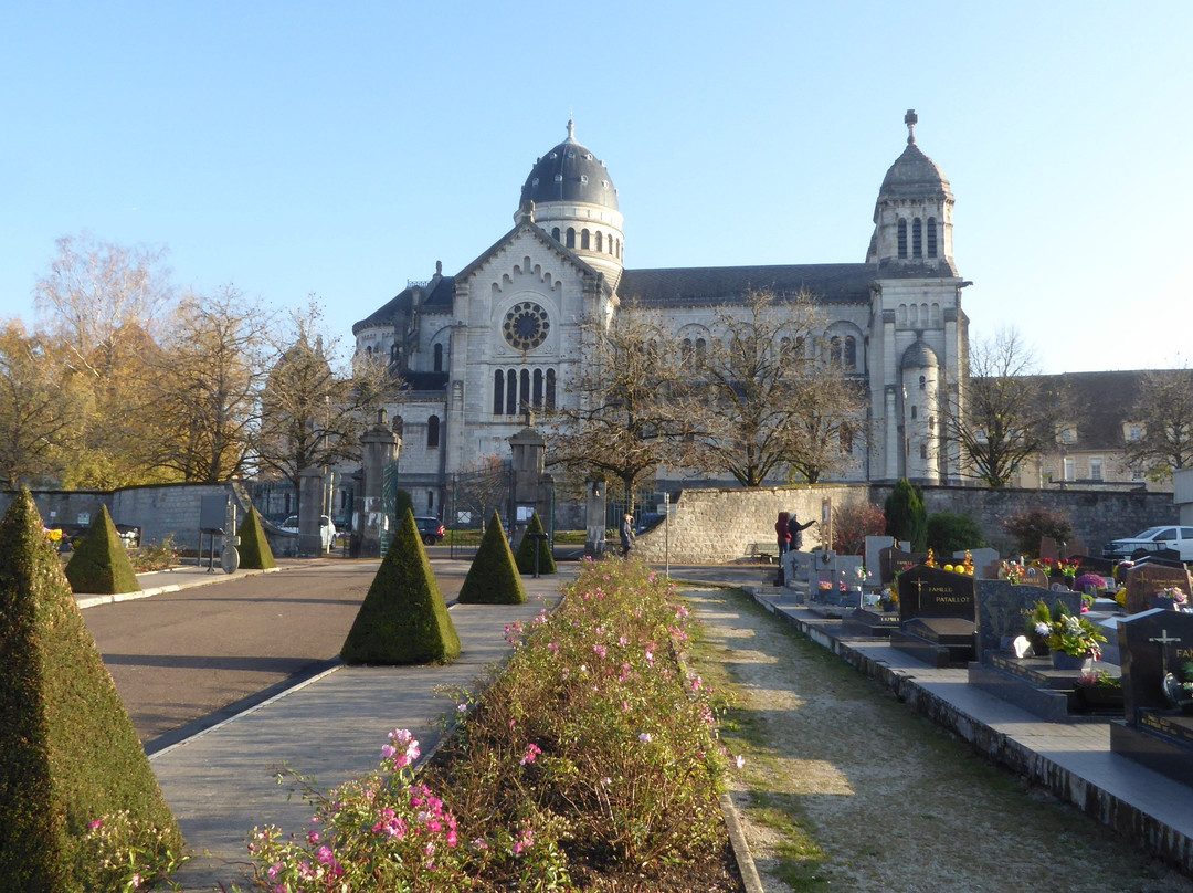 Basilique Saint-Ferjeux景点图片