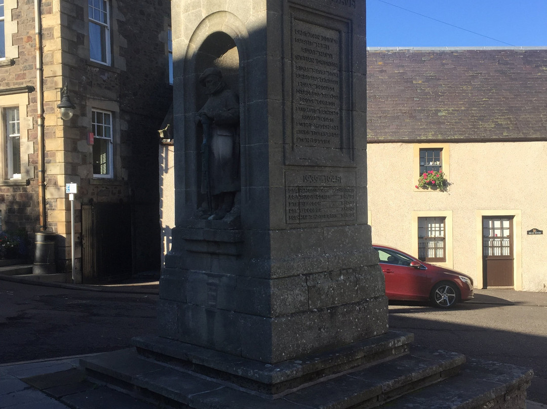 Auchtermuchty War Memorial-Auchtermuchty必去景点