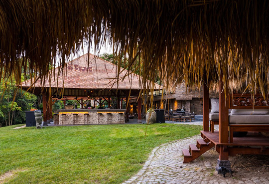 Club Horizont-瓦尔纳必去景点