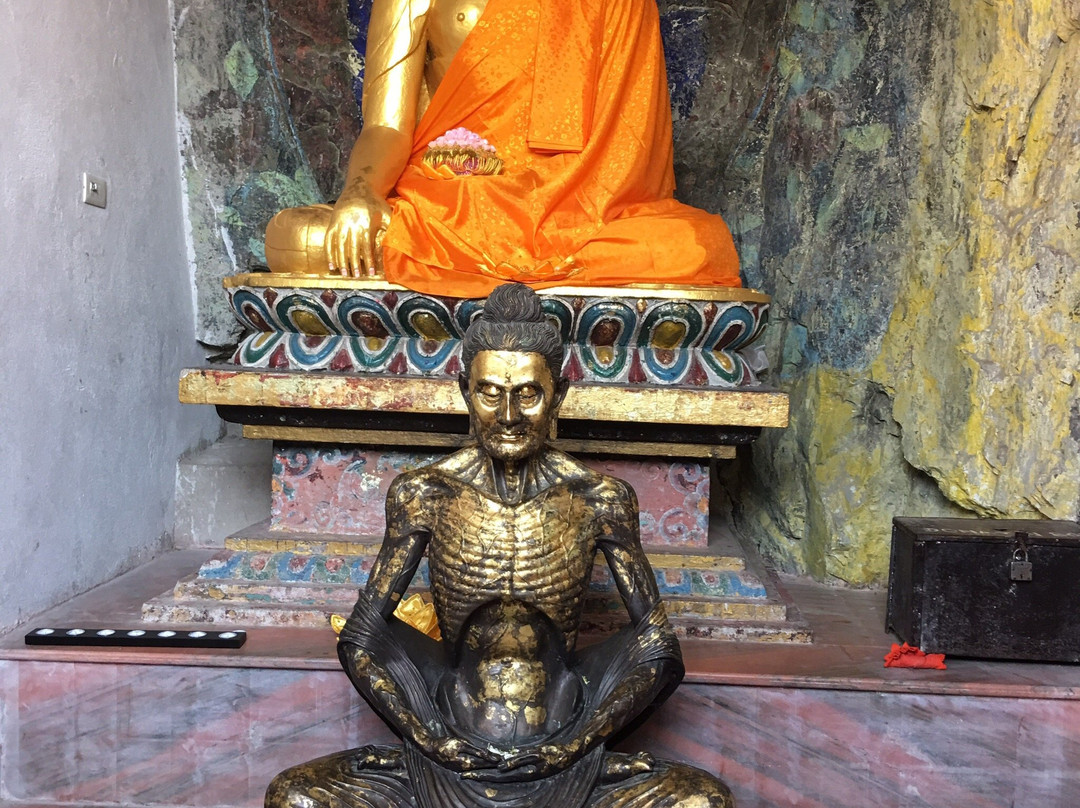 Dungeshwari Cave Temples景点图片