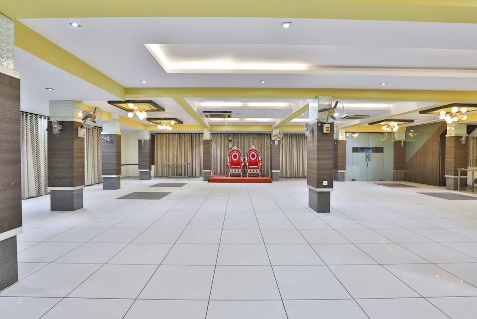 Collection O Naroda Ahmedabad Formerly Hotel Santro主图