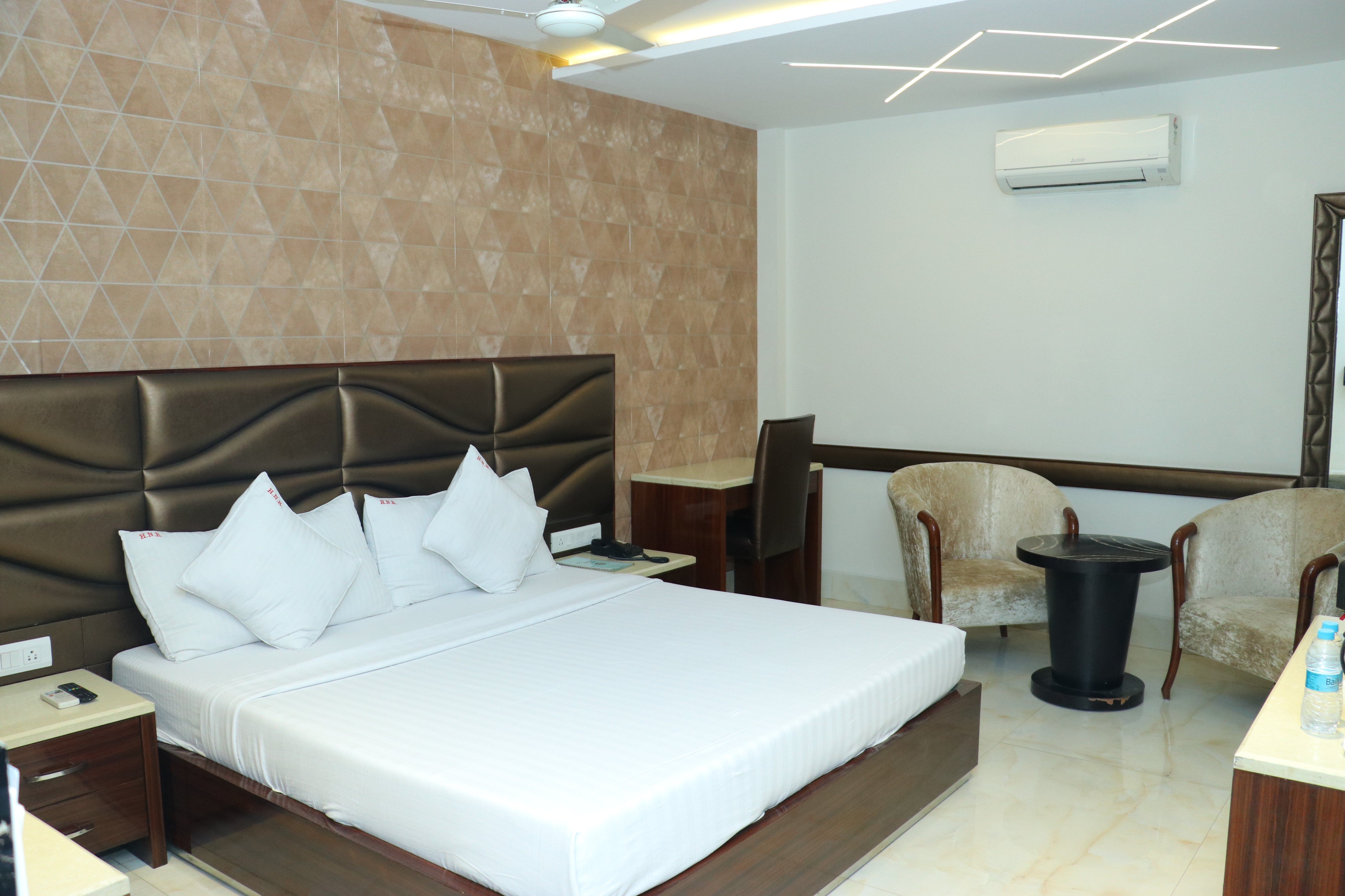 Hotel Nagpal Regency-餐饮