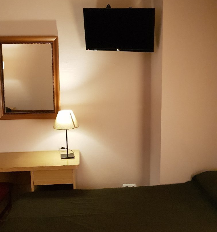Hotel Avenida Leganes主图