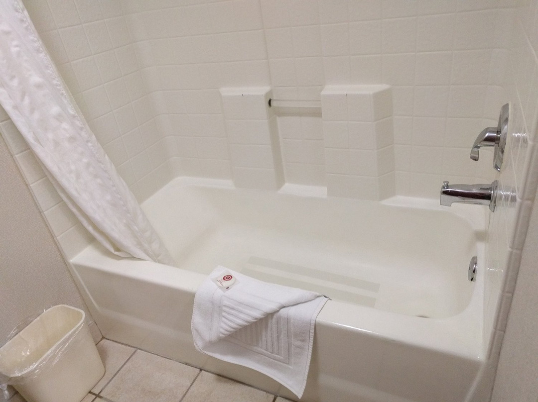 盐湖城机场凯富套房酒店主图