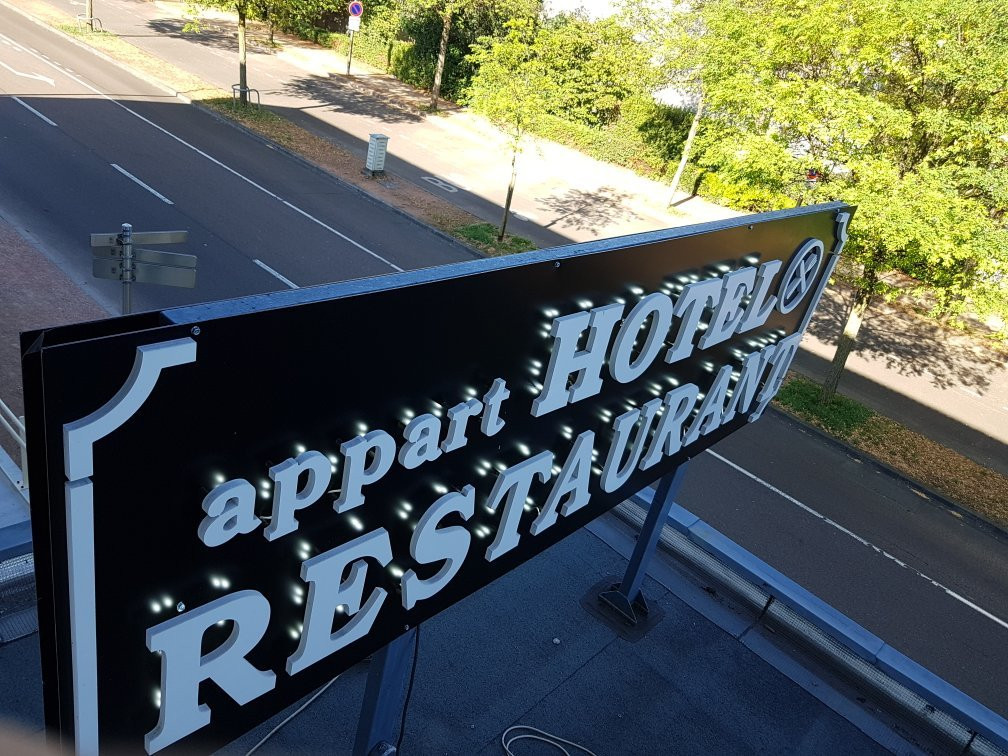Leon Mauris Appart & Hotel主图