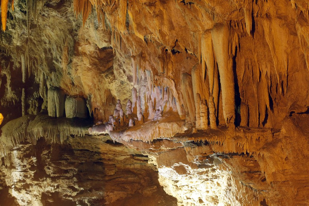 The Cave Under Babji Zob景点图片