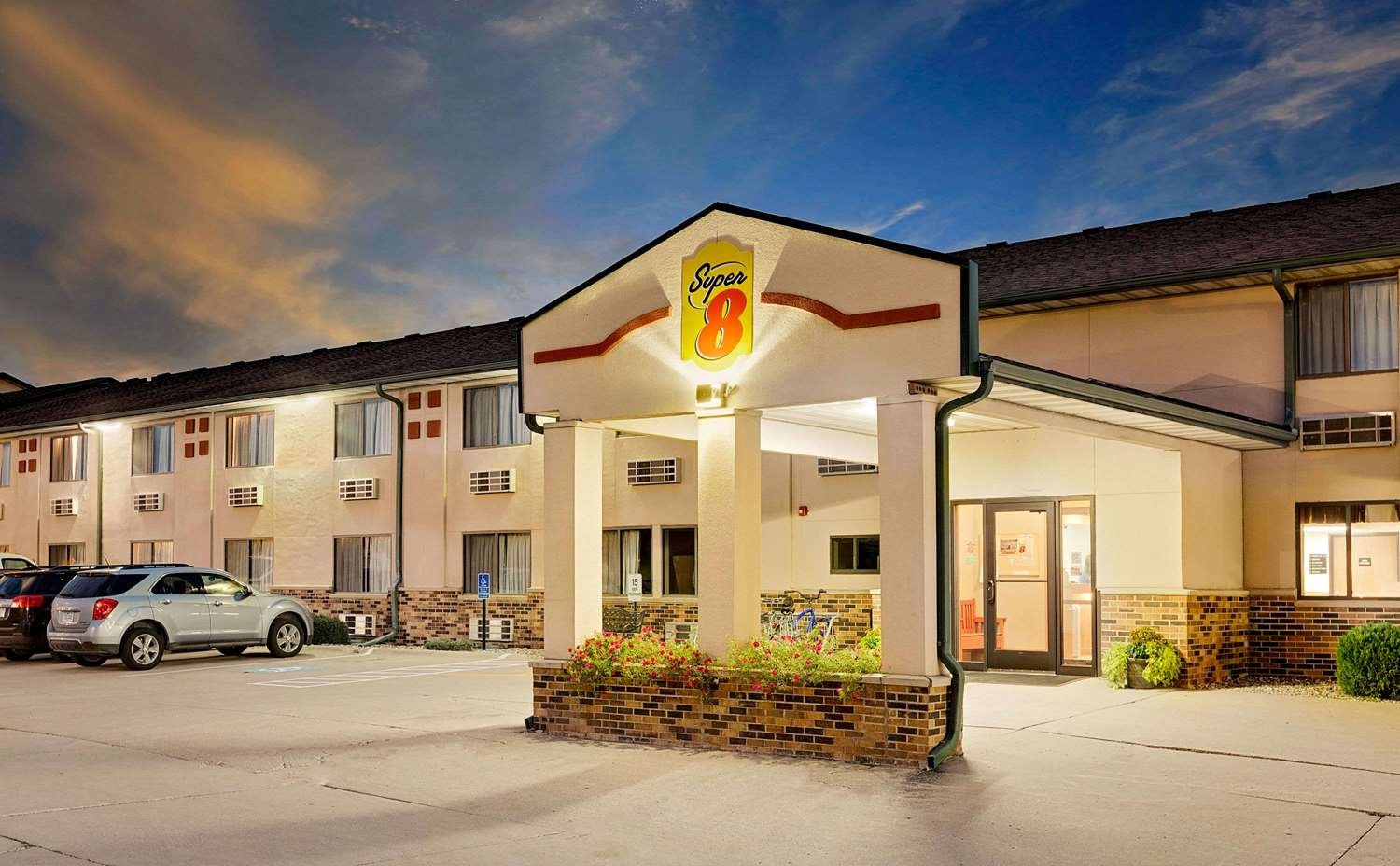 Super 8 by Wyndham St. James-官方