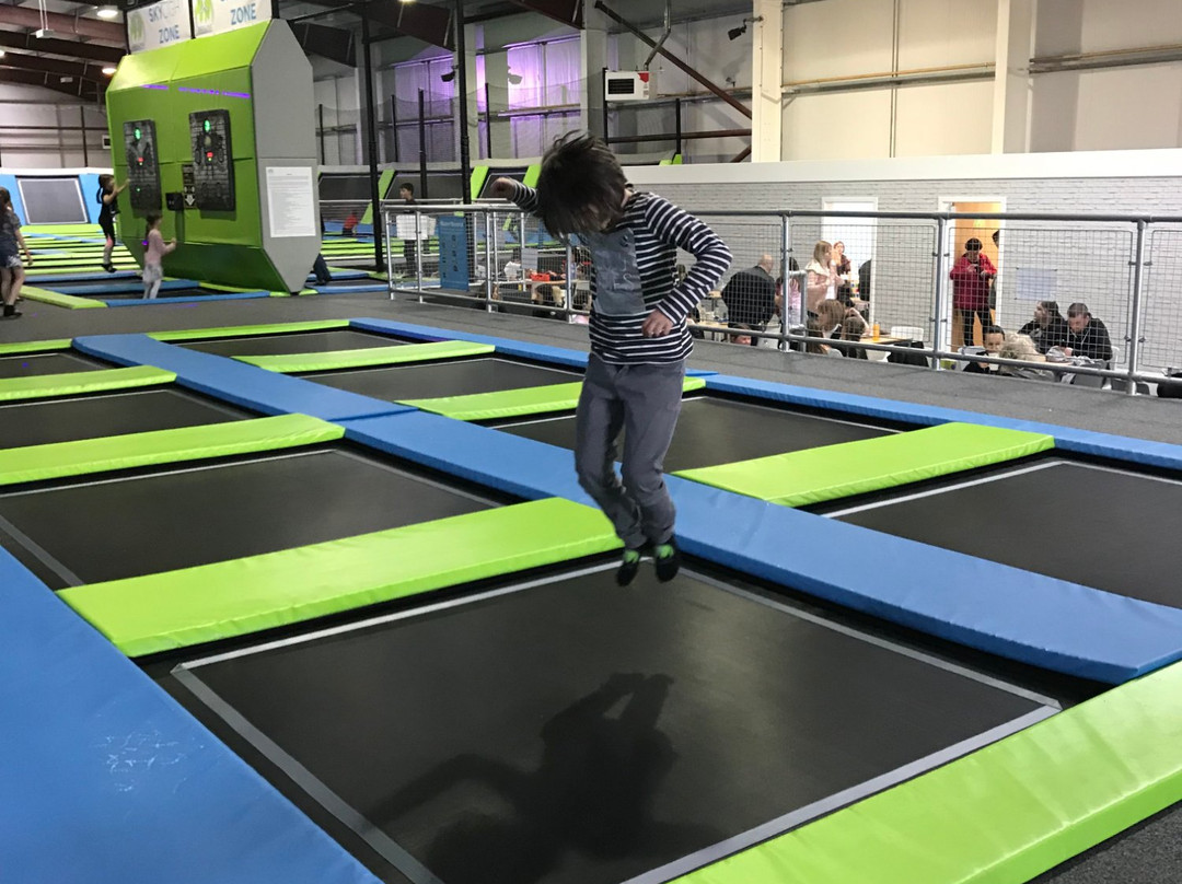 Skyline Trampoline Park-Inverurie必去景点