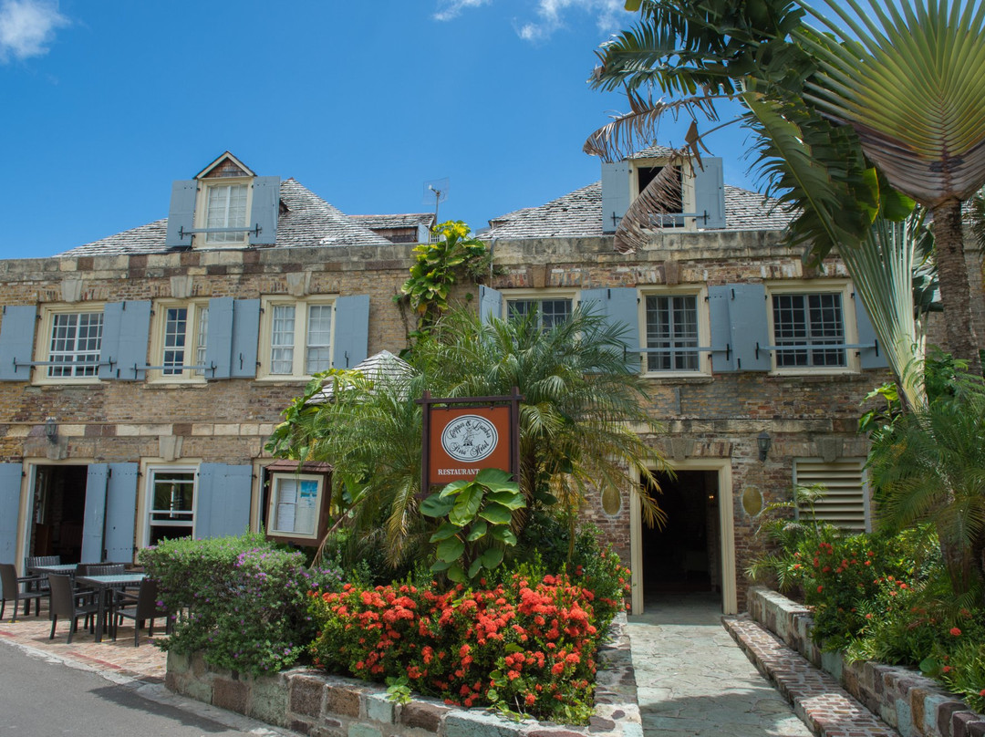 Copper & Lumber Store Hotel