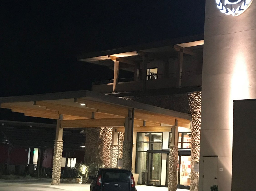 Sheraton Redding Hotel at the Sundial Bridge主图