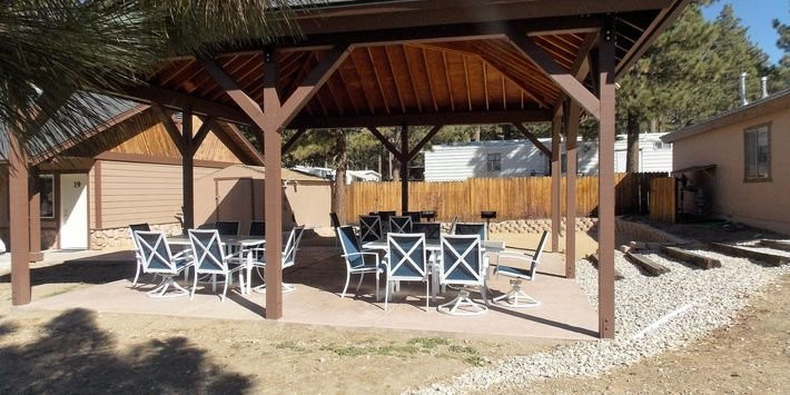 Vintage Lakeside Inn主图