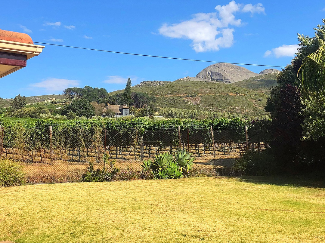 Oak Tree Lodge主图