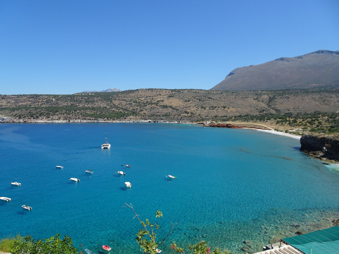 Diros旅游攻略图片