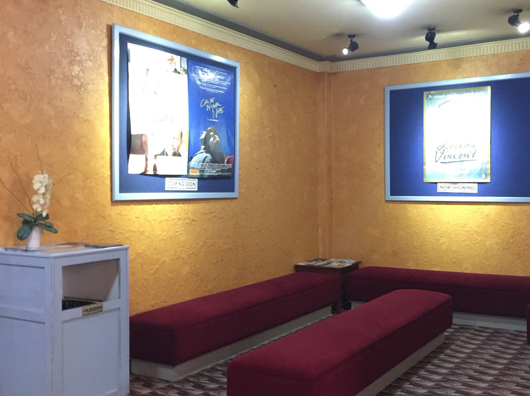 Roseville Cinema景点图片