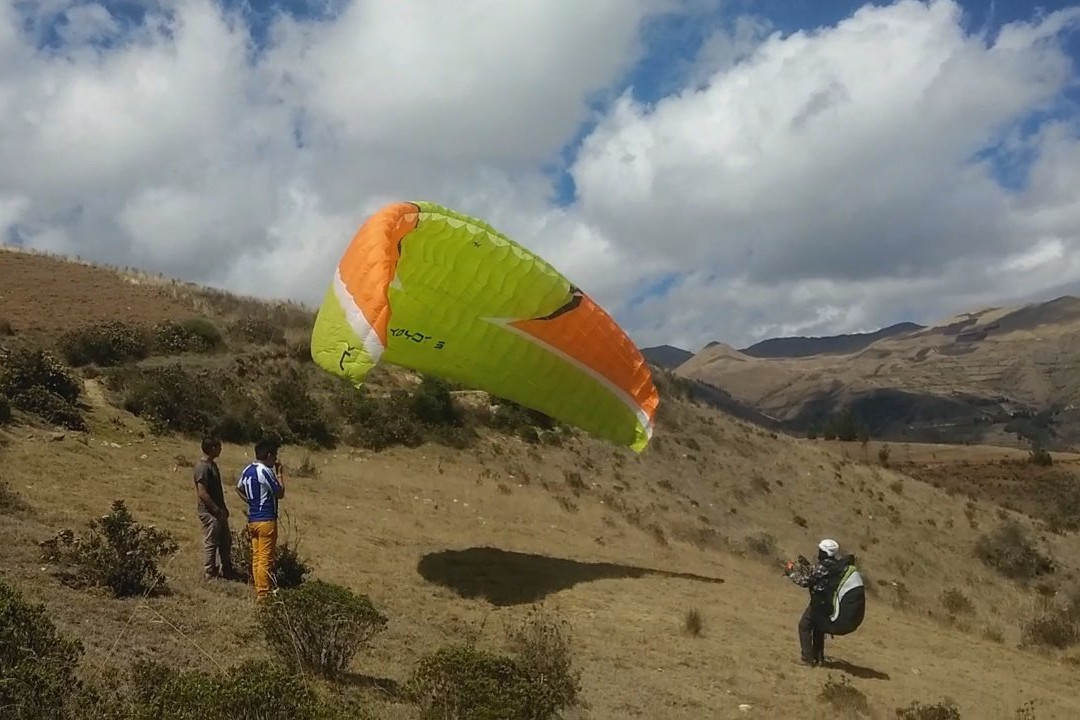Zona de Vuelo de Parapentes en Sotapa-Huancarama必去景点