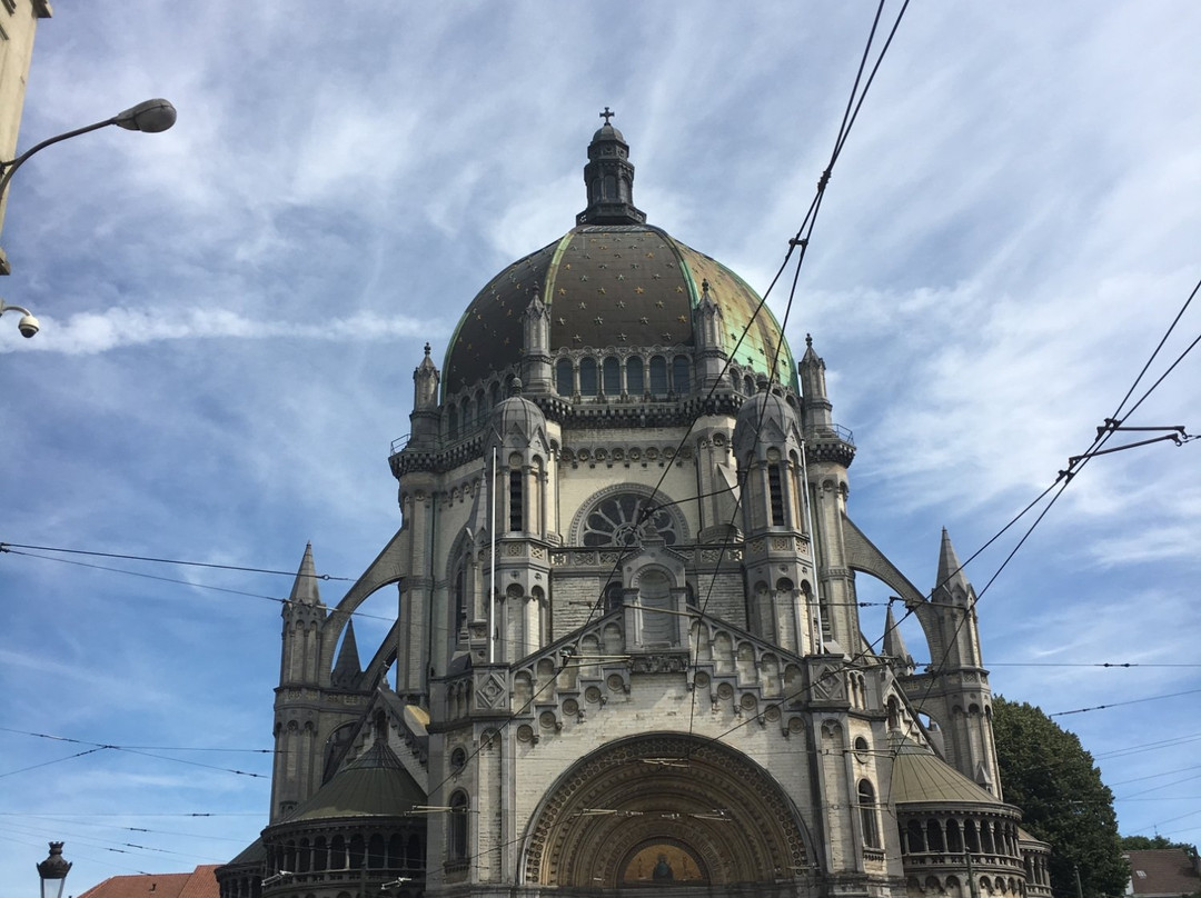 Koninklijke Sint-Mariakerk-斯哈尔贝克必去景点