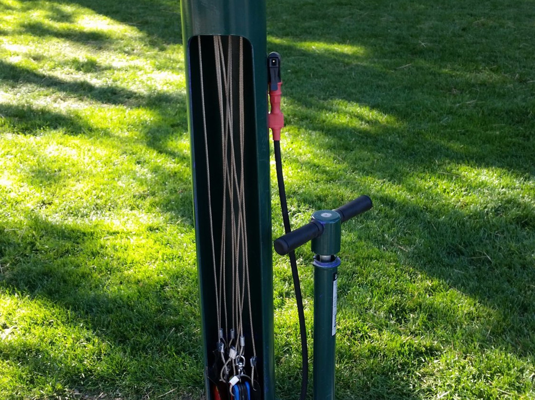 Village Green City Park-Sisters必去景点