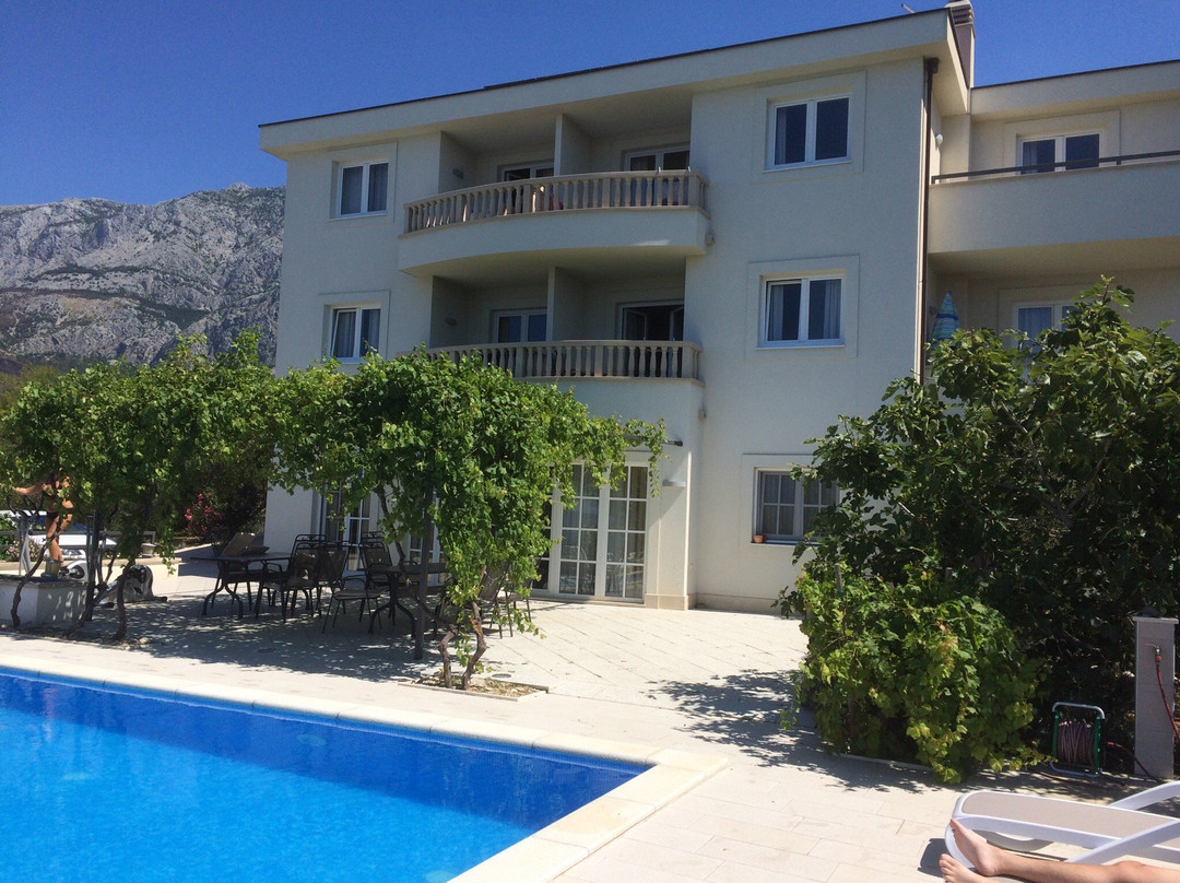 Apartmani Villa Athina